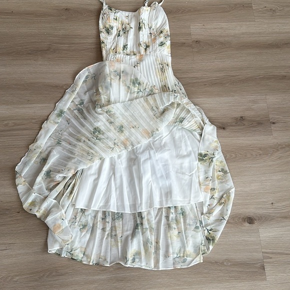 Club Monaco Strappy Pintuck Pleated Dress - Picture 9 of 10